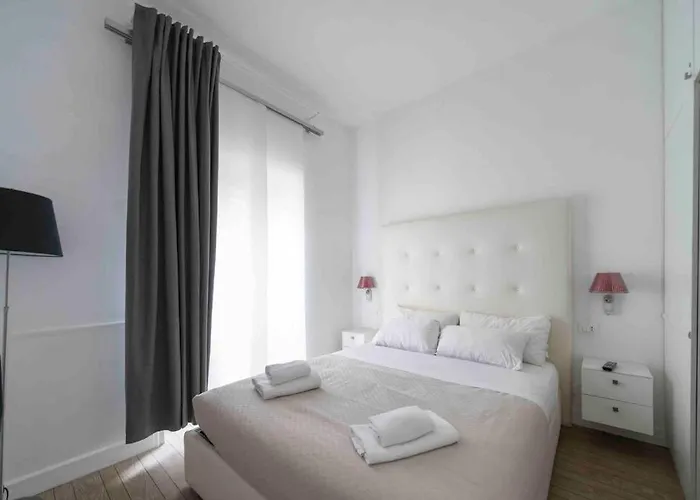 Apartment Piazza Di Spagna - Frezza